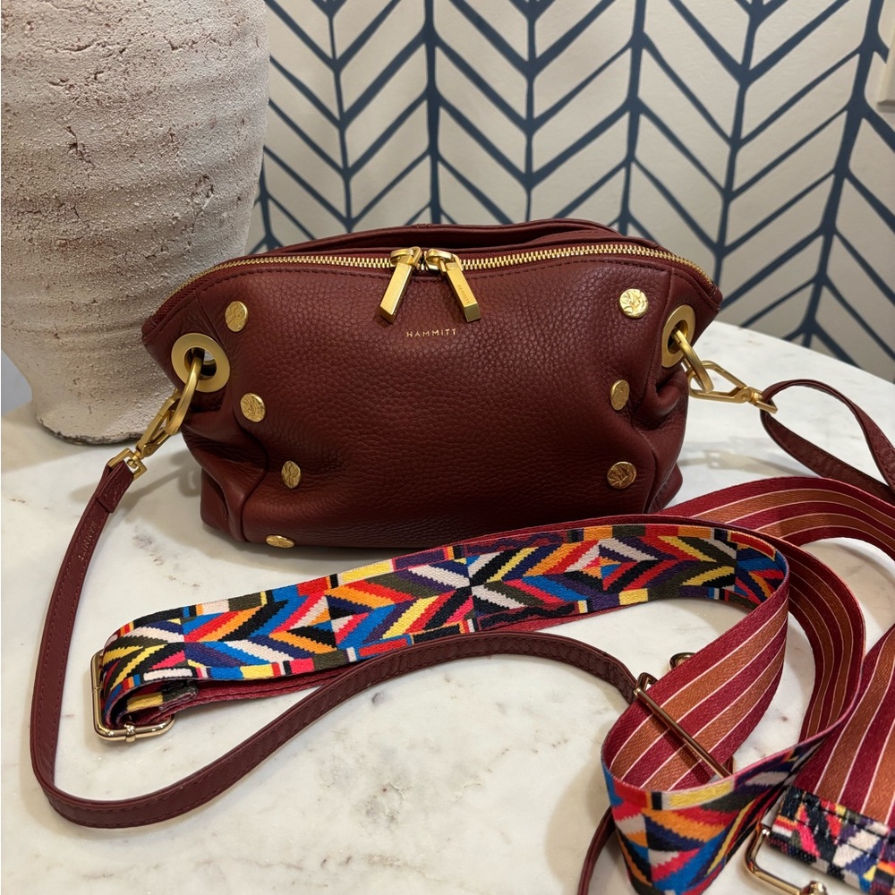 Hammitt Daniel Burgundy Leather Small Crossbody Clutch Bag (rare)